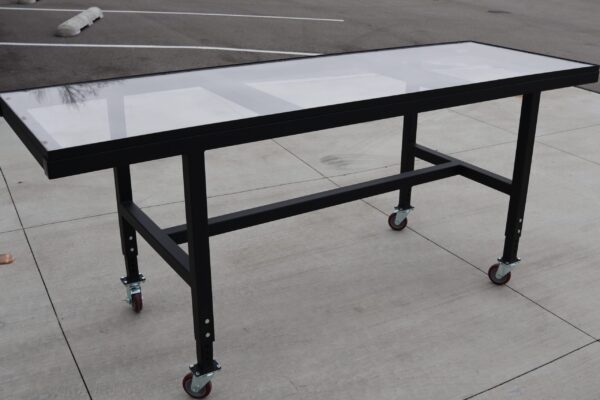 SOFT COUNT/ VAULT GLASS TO TABLE 30" X 72"